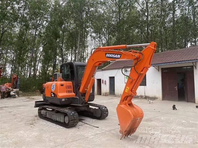 Doosan DX80 Mini pelle < 7t