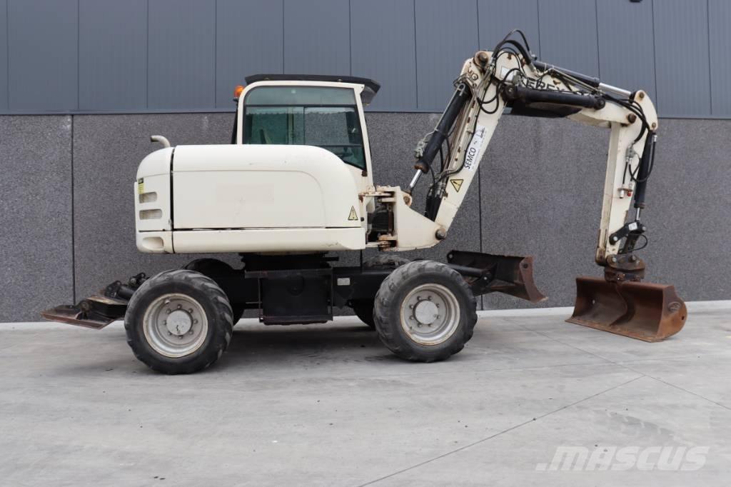 Terex TW 85 Pelle sur pneus