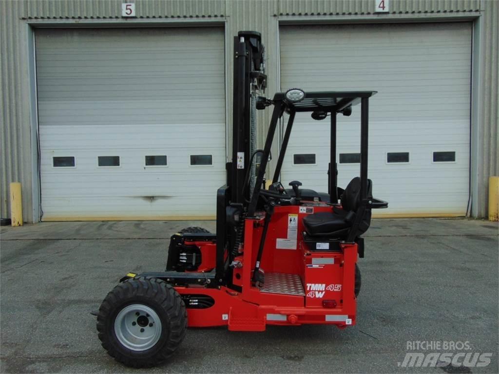 Manitou  Autre grue