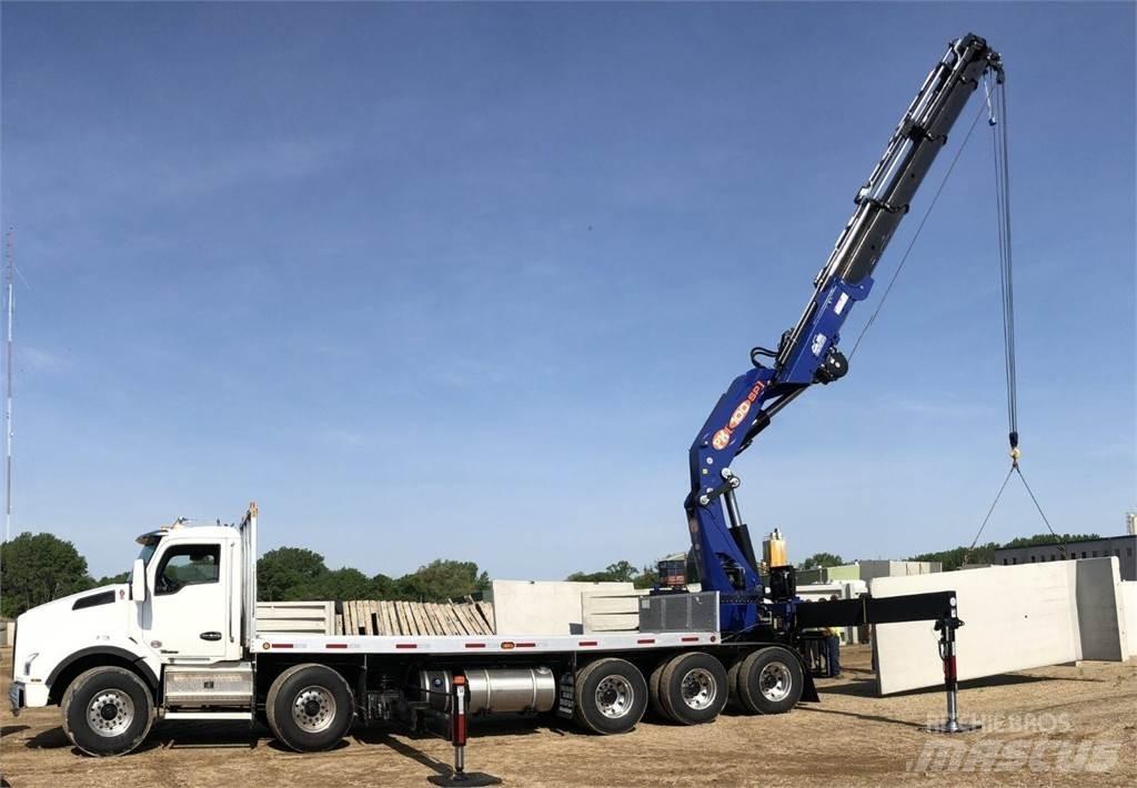 PM 100026-SP Camion plateau ridelle avec grue