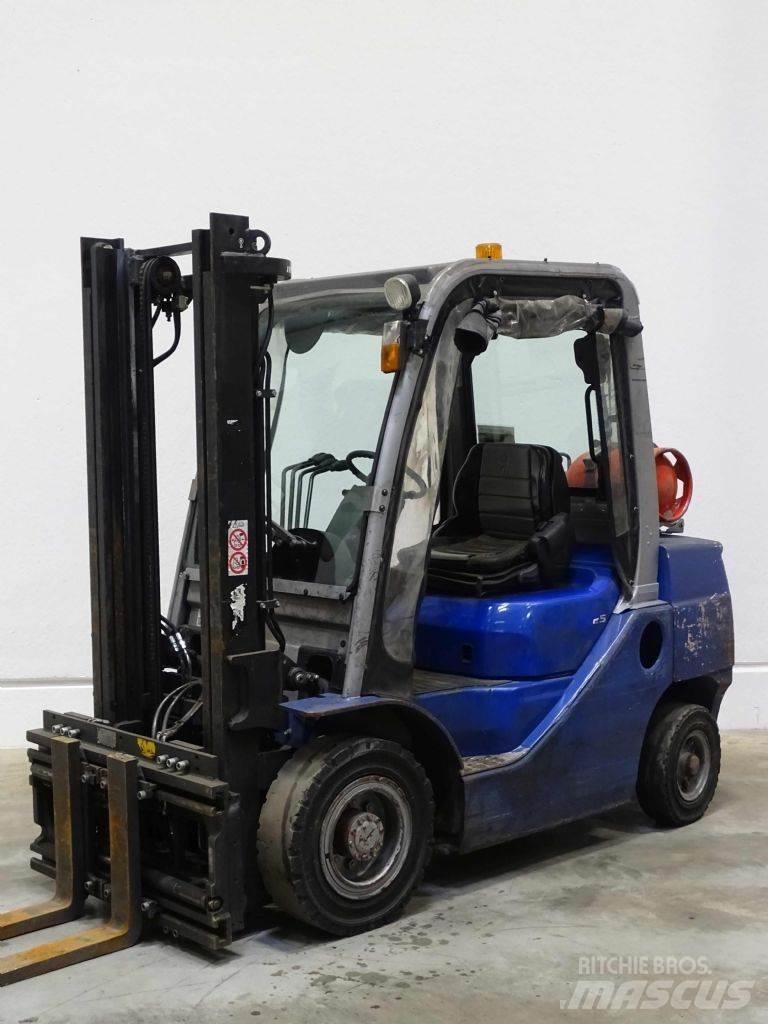 Cesab M325G Chariots GPL