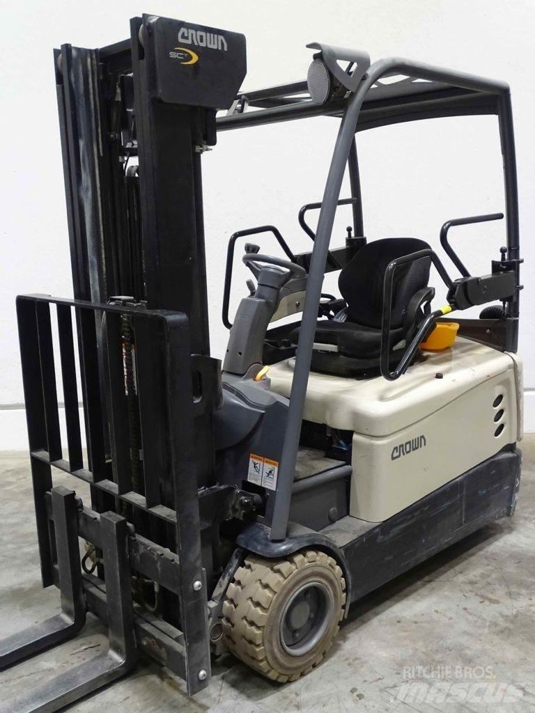Crown SCT6060-2.0 Chariots élévateurs électriques