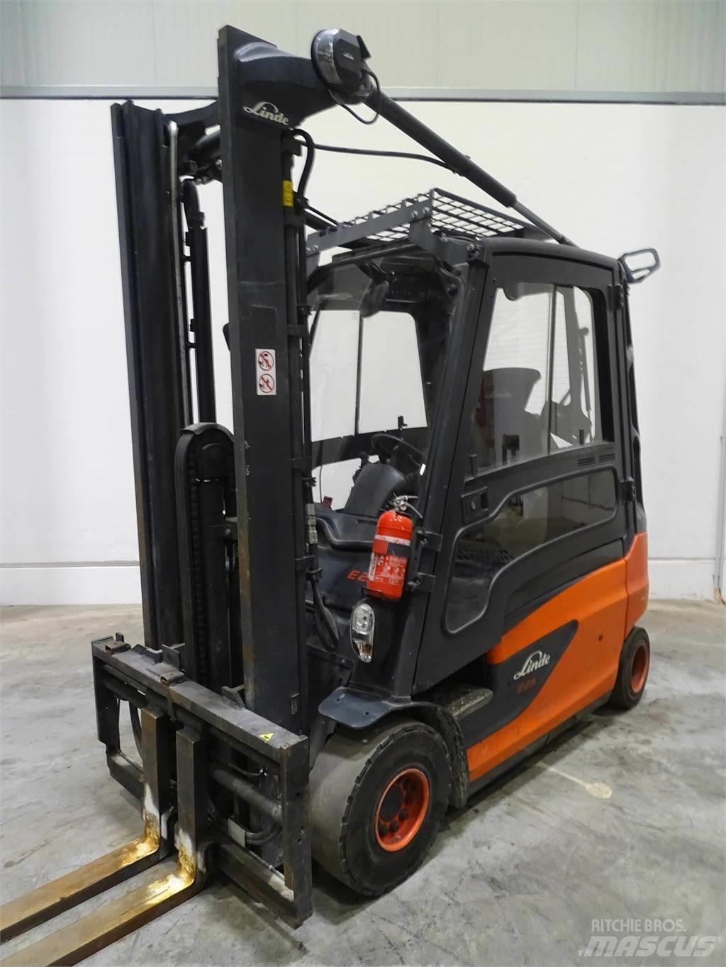 Linde E25L-01 Chariots élévateurs électriques