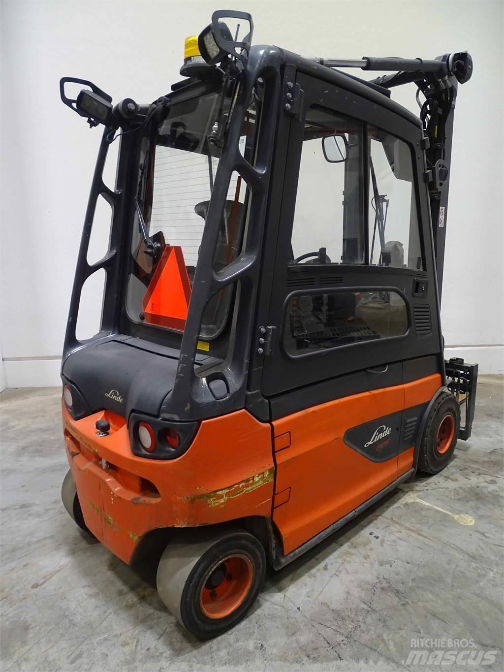 Linde E25L-01 Chariots élévateurs électriques