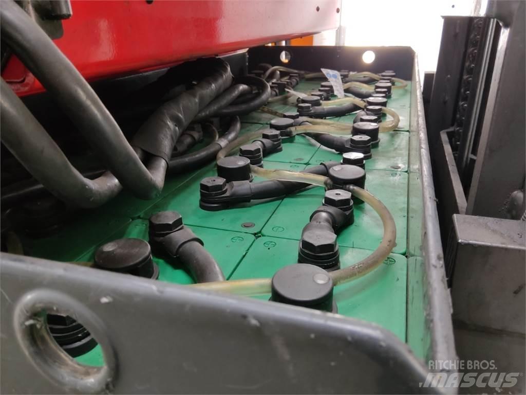 Linde R25F Chariot multidirectionnel