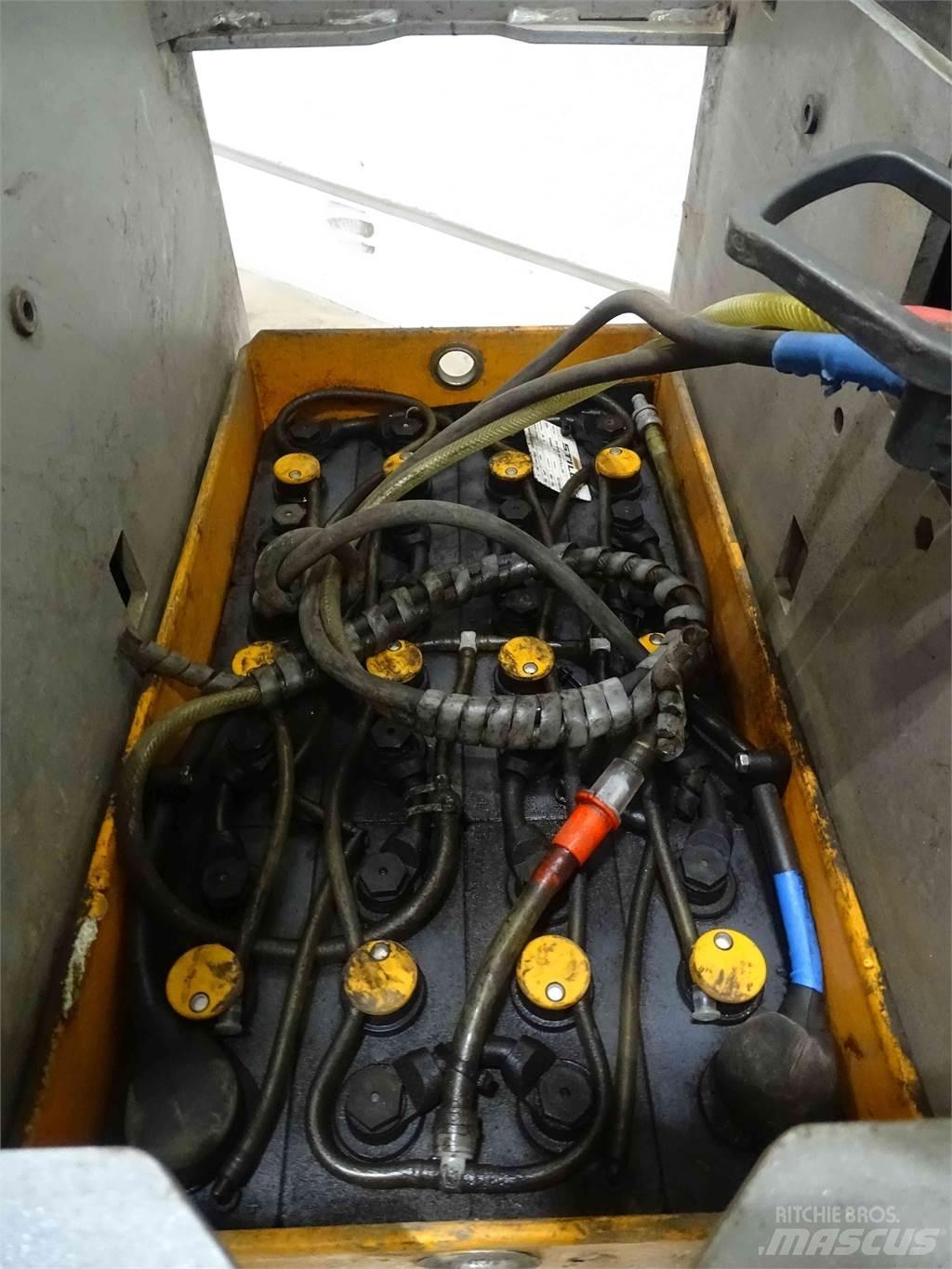 Still EK-X Préparateur de commande haute levée
