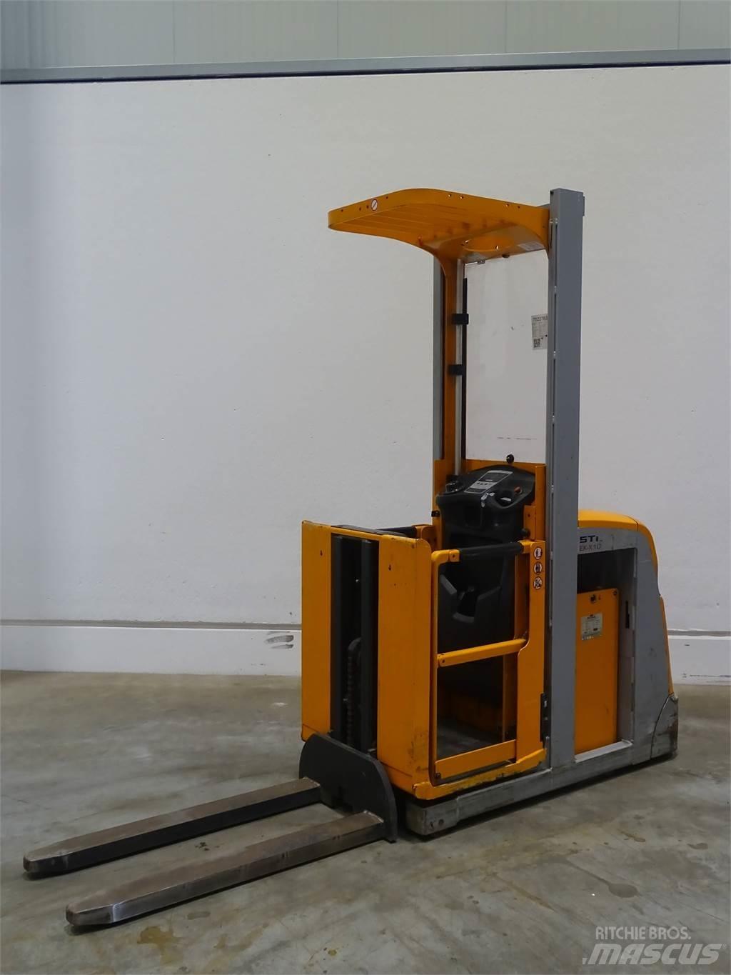 Still EK-X Préparateur de commande haute levée