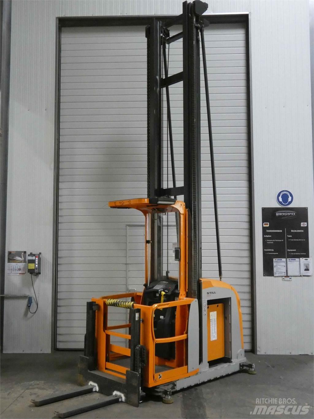 Still EK-X48 Préparateur de commande haute levée