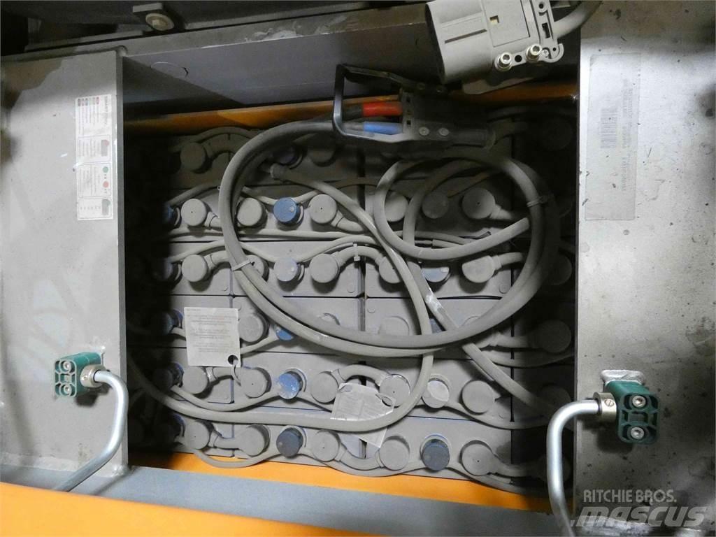 Still EK-X48 Préparateur de commande haute levée
