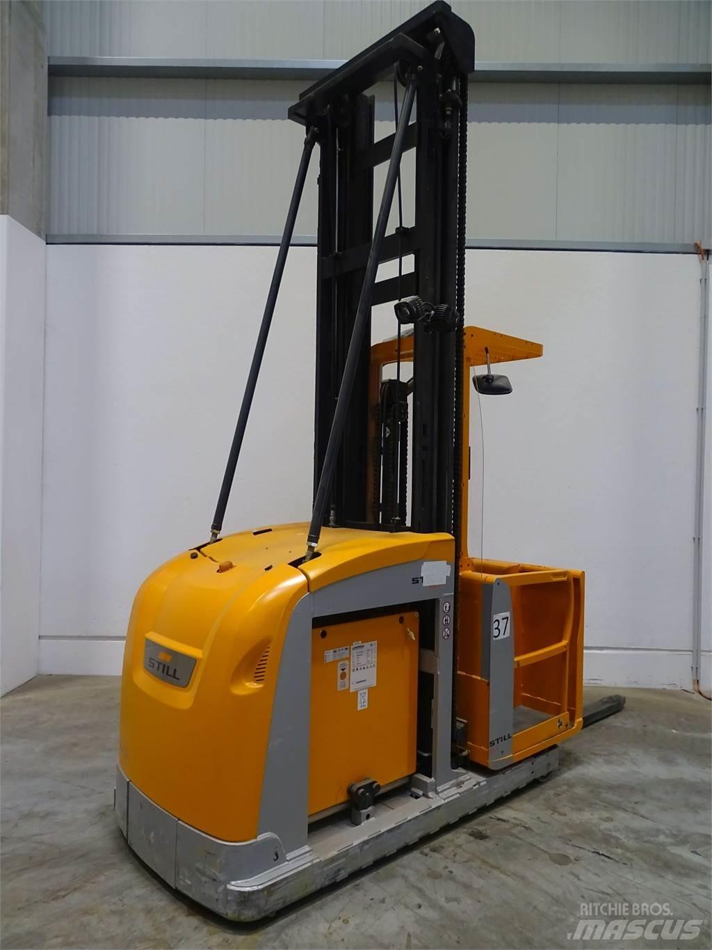 Still EK-X48 Préparateur de commande haute levée