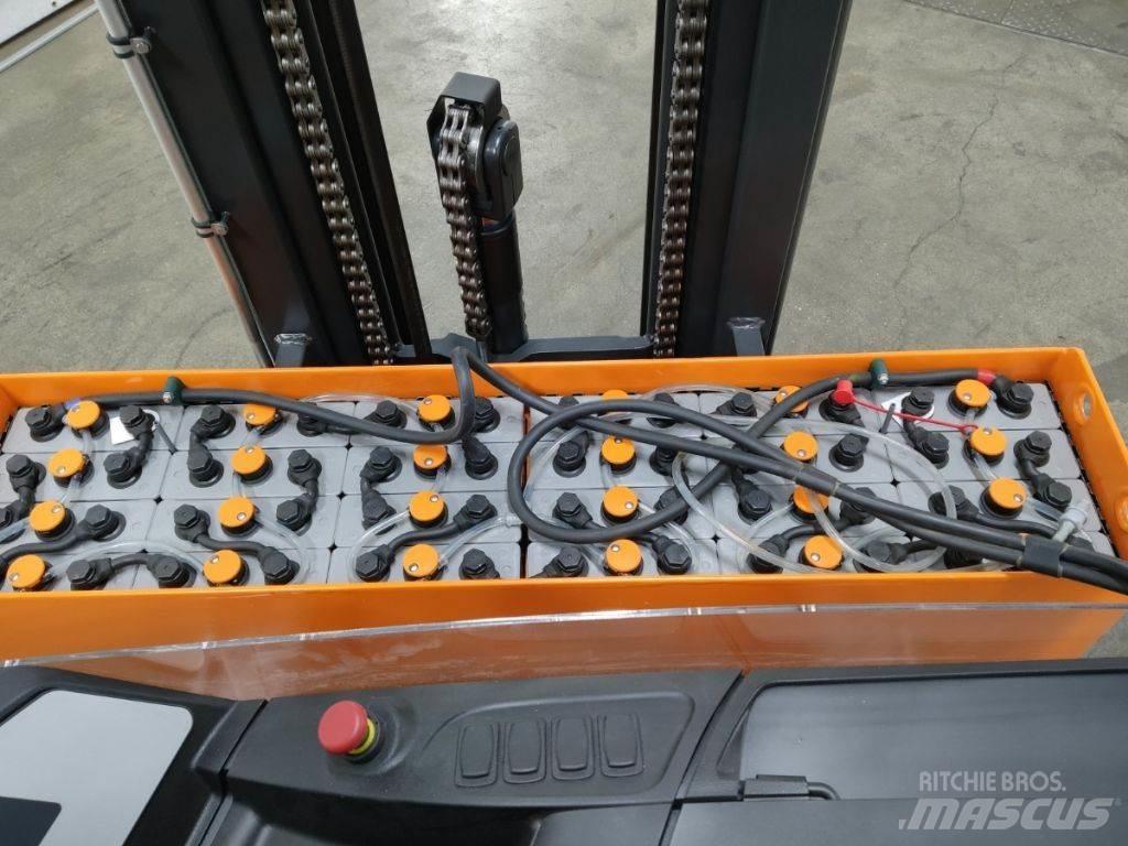 Still FM-X10 Chariot à mât rétractable