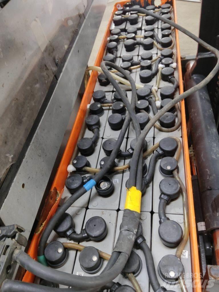 Still FM-X10 Chariot à mât rétractable
