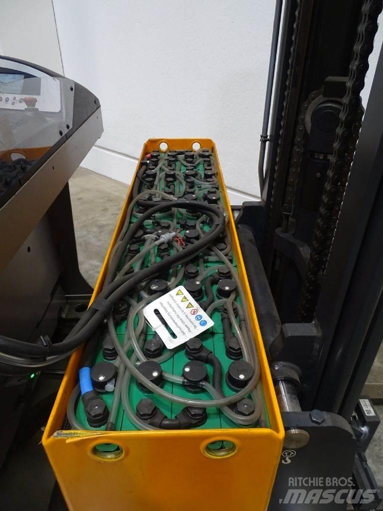 Still FM-X10 Chariot à mât rétractable