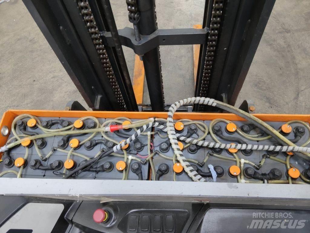 Still FM-X12 Chariot à mât rétractable