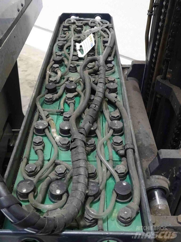 Still FM-X12 Chariot à mât rétractable