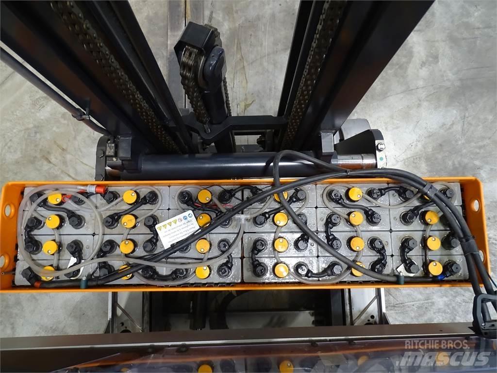 Still FM-X12 Chariot à mât rétractable