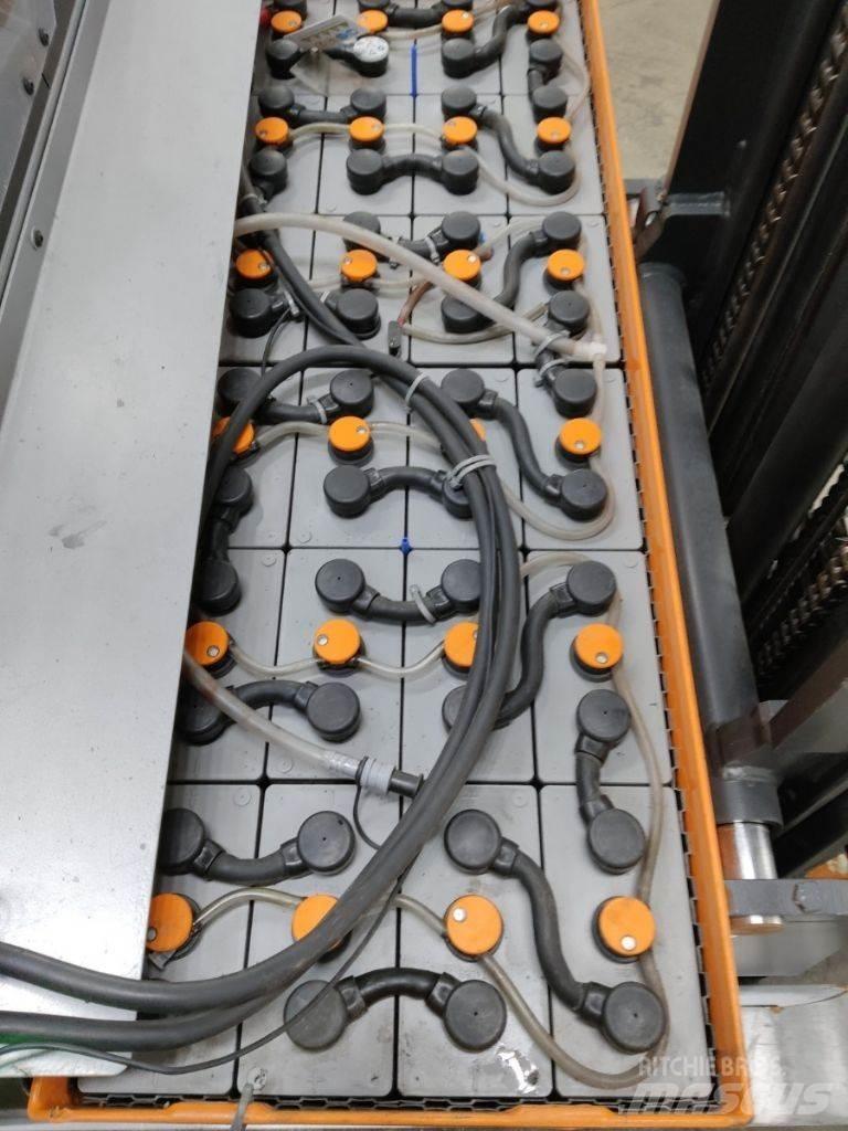 Still FM-X14 Chariot à mât rétractable