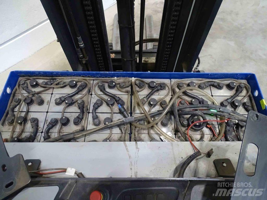 Still FM-X14 Chariot à mât rétractable