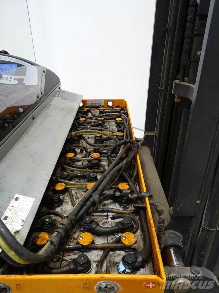 Still FM-X14 Chariot à mât rétractable