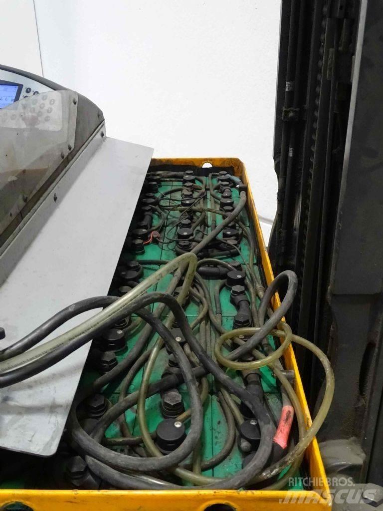 Still FM-X14 Chariot à mât rétractable