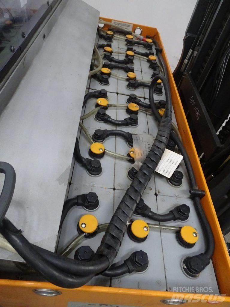 Still FM-X14 Chariot à mât rétractable