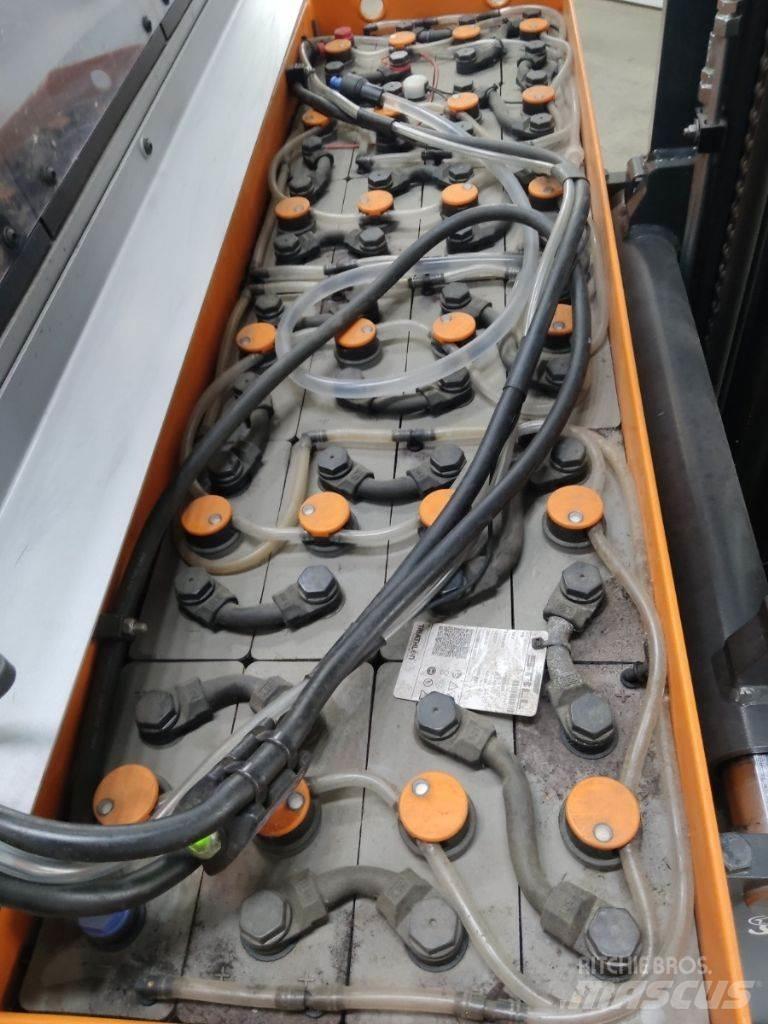Still FM-X14 Chariot à mât rétractable