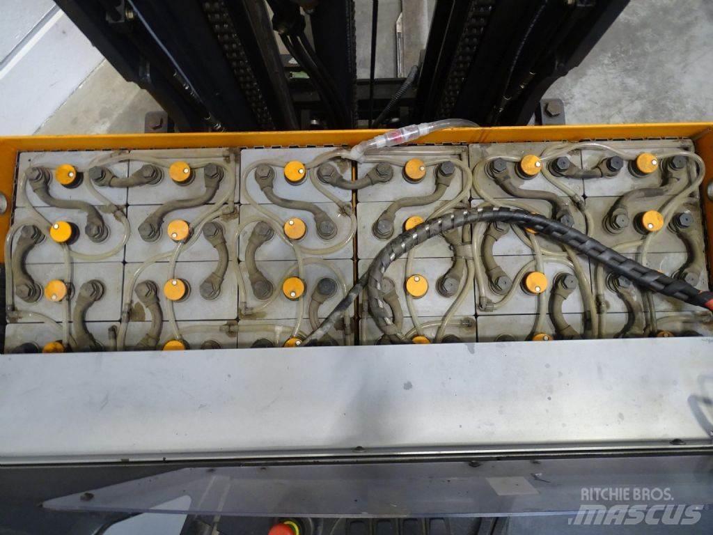 Still FM-X14 Chariot à mât rétractable
