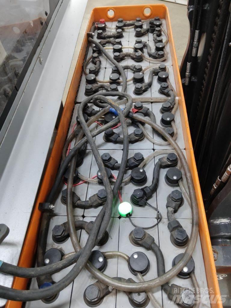 Still FM-X14 Chariot à mât rétractable