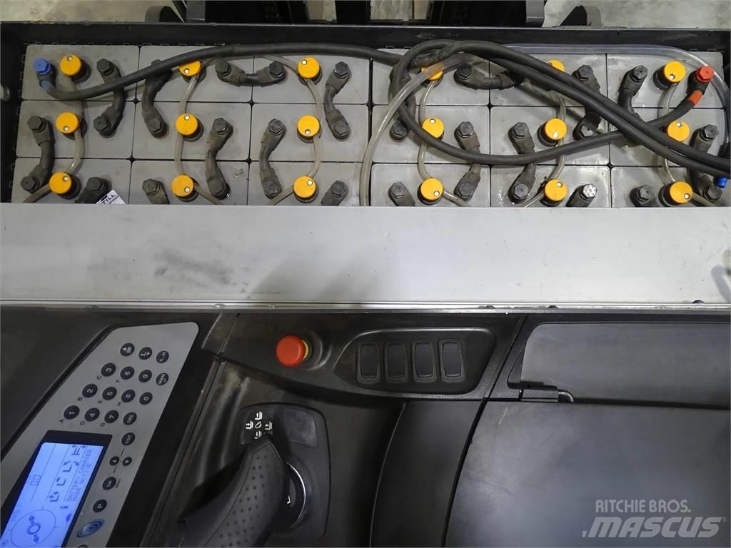 Still FM-X14 Chariot à mât rétractable
