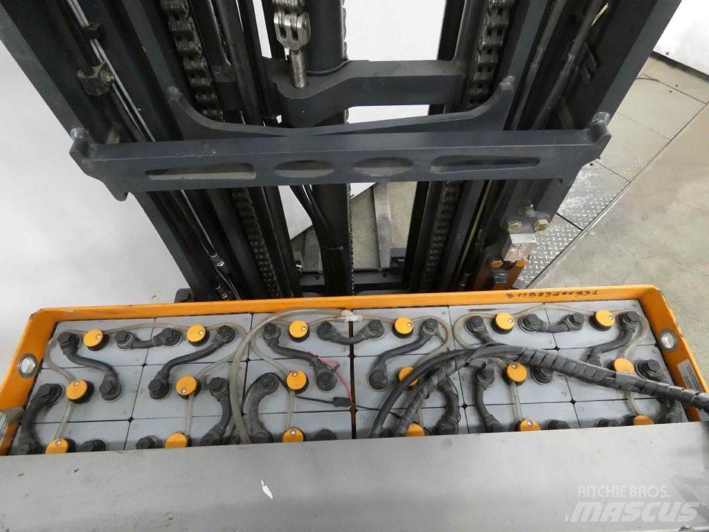 Still FM-X14 Chariot à mât rétractable