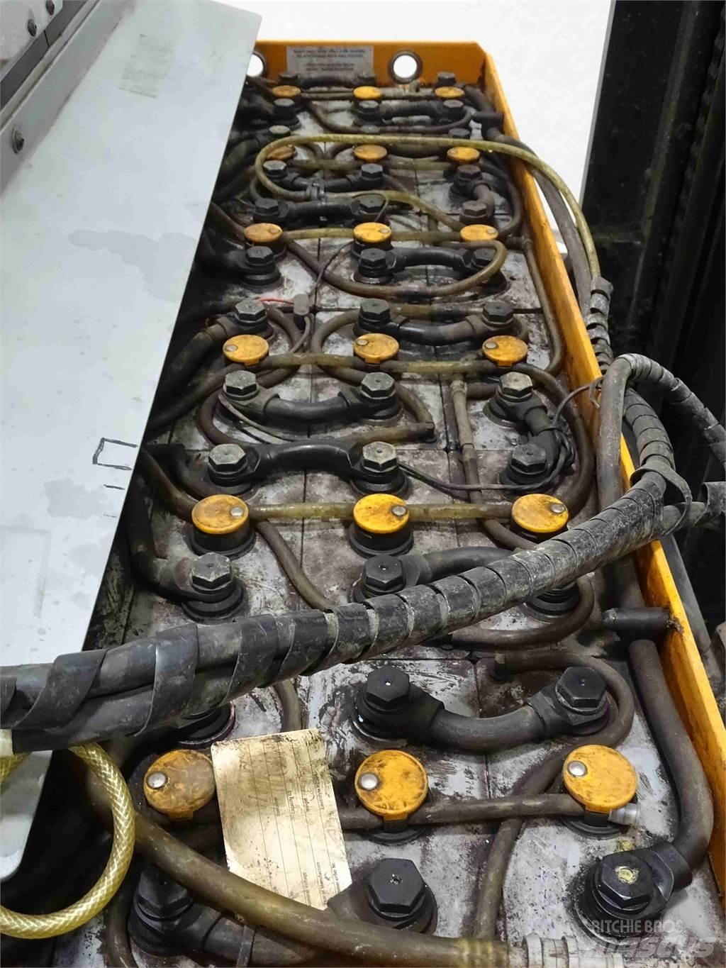 Still FM-X14 Chariot à mât rétractable