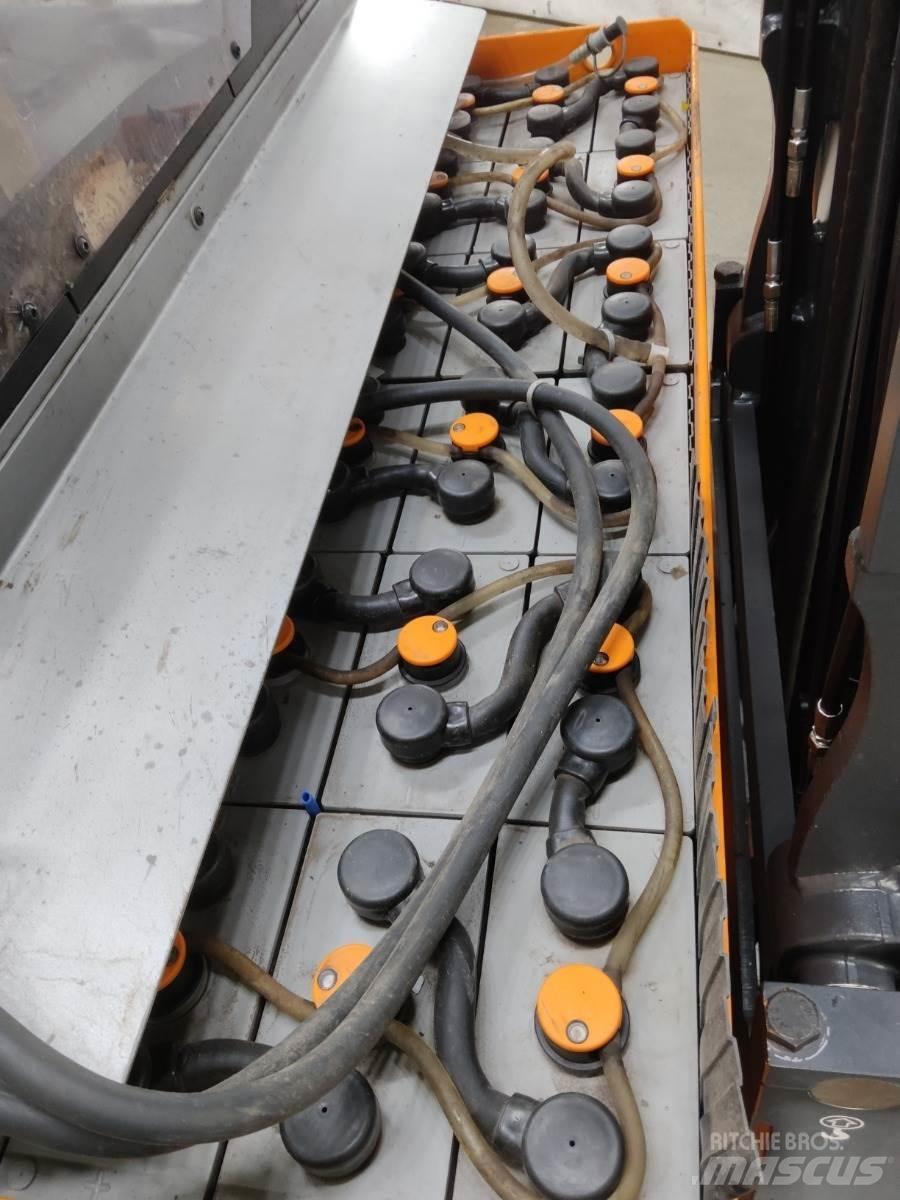 Still FM-X14 Chariot à mât rétractable