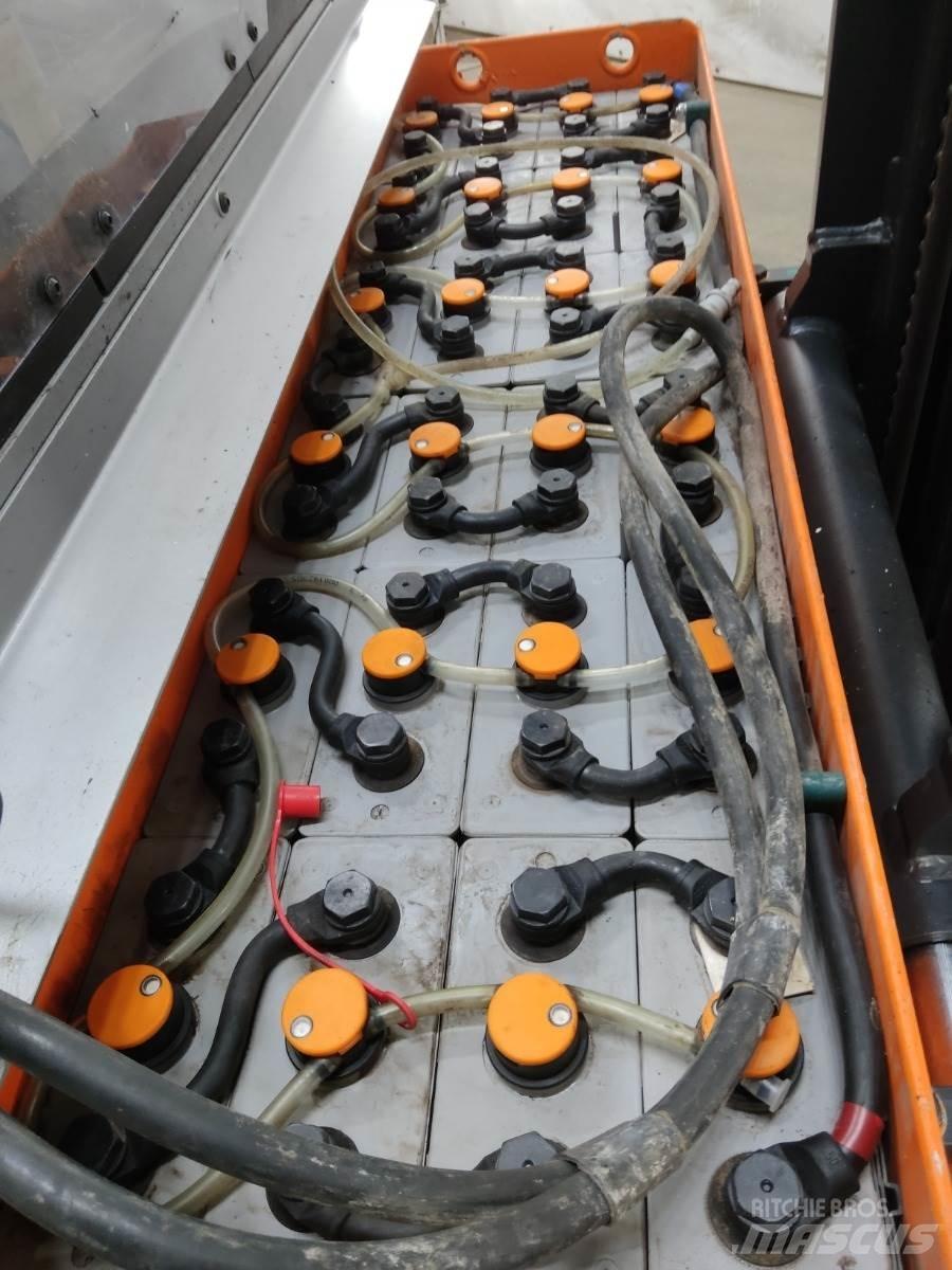 Still FM-X14 Chariot à mât rétractable