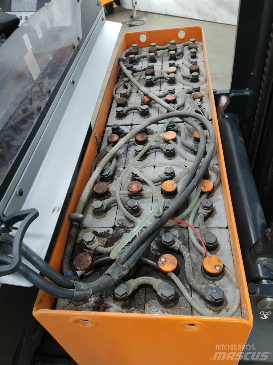 Still FM-X14 Chariot à mât rétractable
