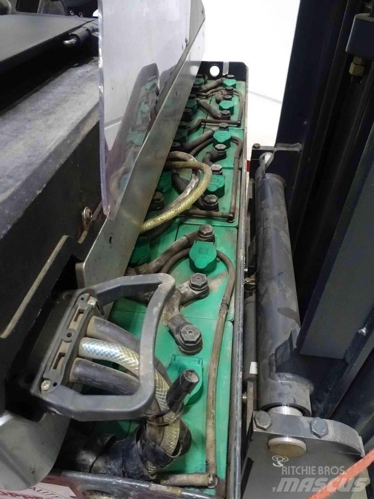 Still FM-X17 Chariot à mât rétractable