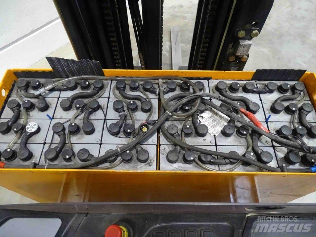 Still FM-X17 Chariot à mât rétractable