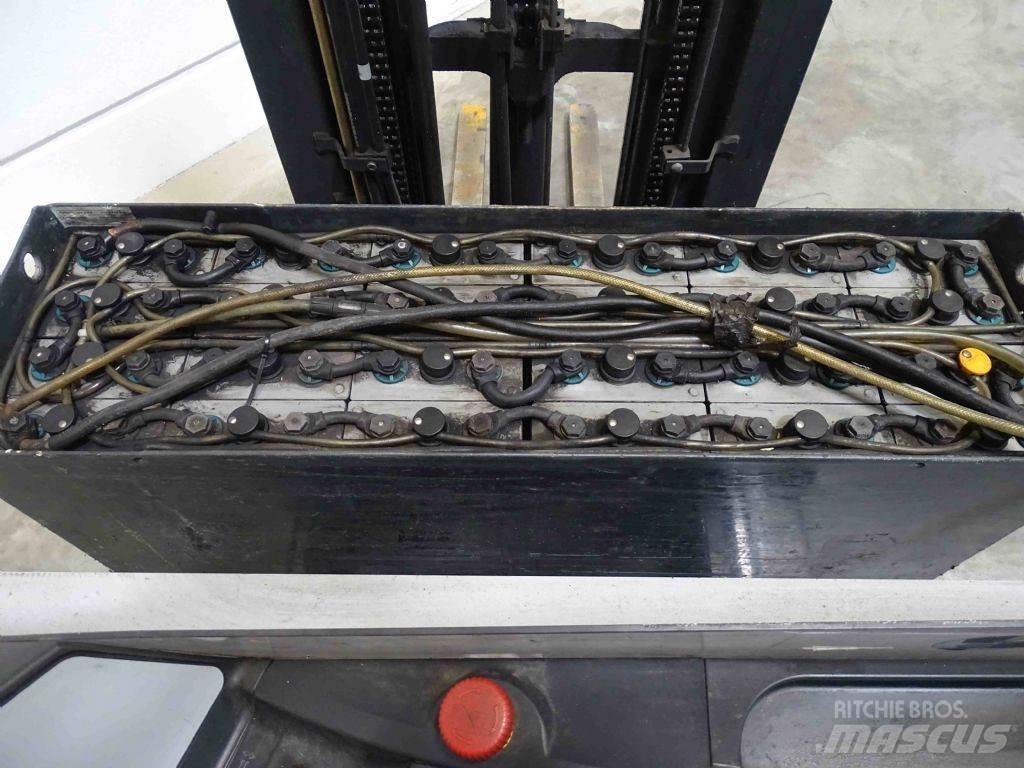 Still FM-X17 Chariot à mât rétractable