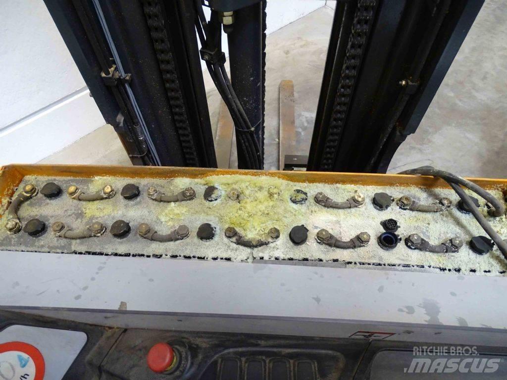 Still FM-X17 Chariot à mât rétractable