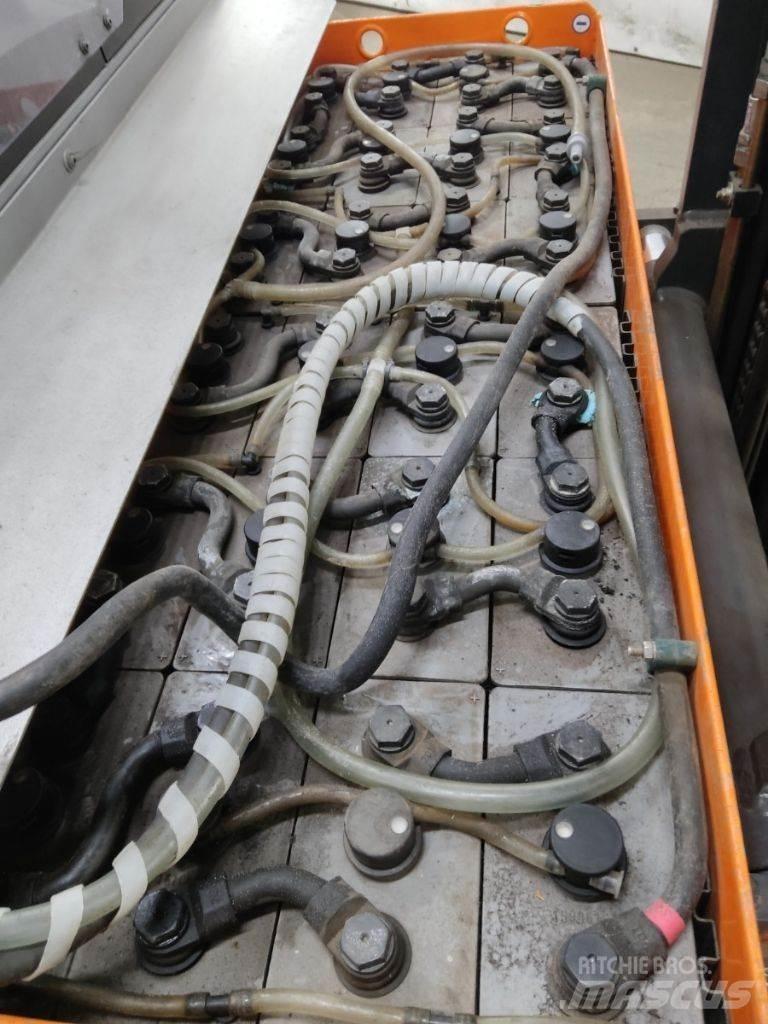 Still FM-X17 Chariot à mât rétractable