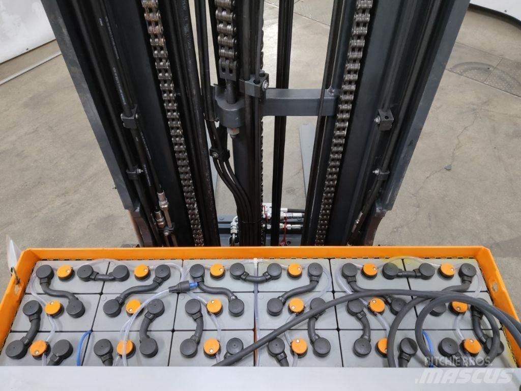 Still FM-X17 Chariot à mât rétractable