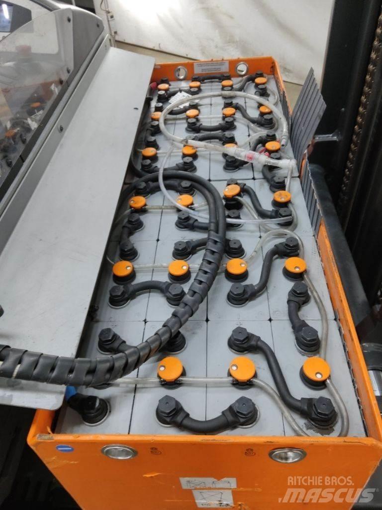 Still FM-X17 Chariot à mât rétractable