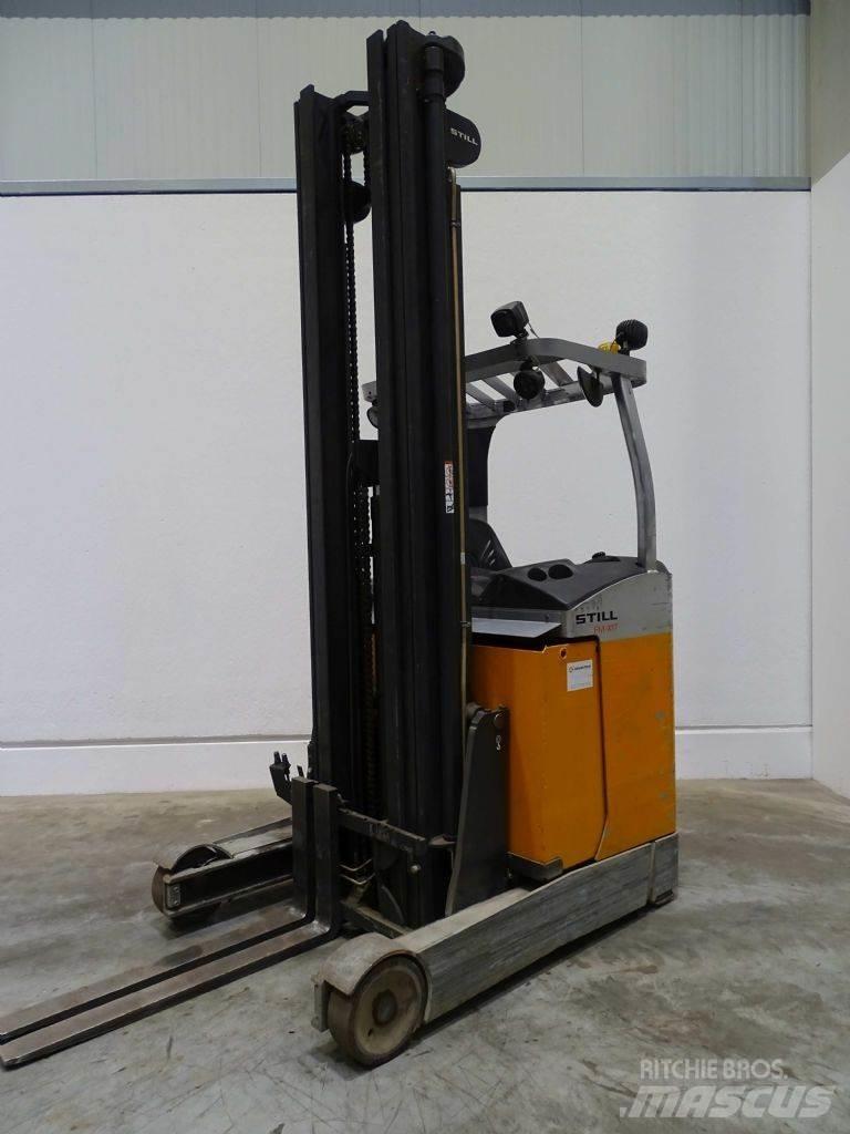 Still FM-X17 Chariot à mât rétractable