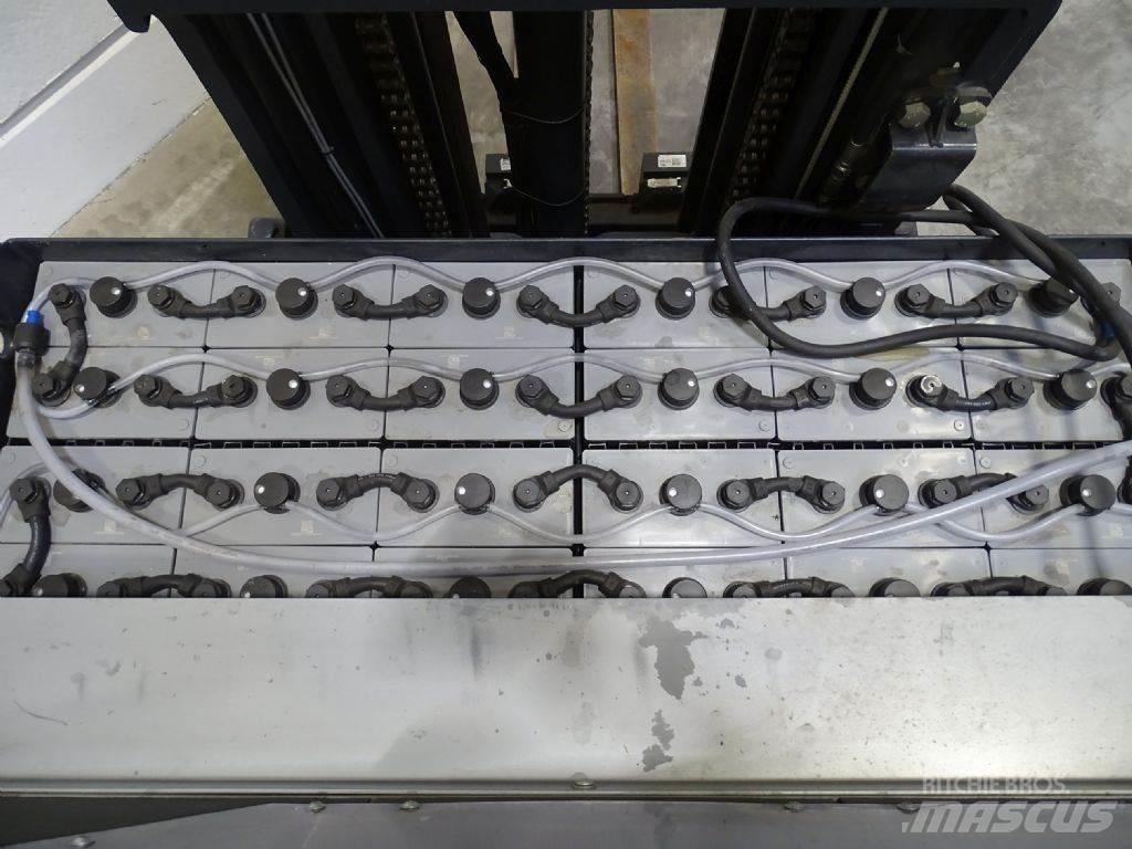 Still FM-X17 Chariot à mât rétractable