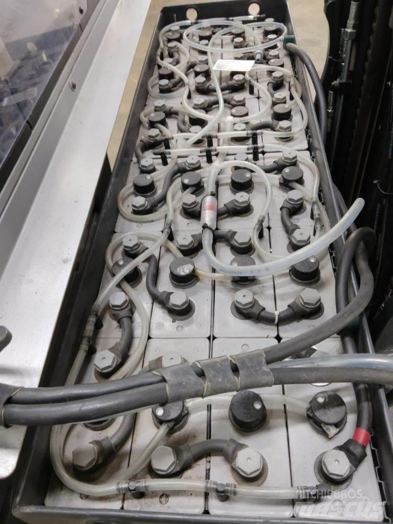 Still FM-X17 Chariot à mât rétractable