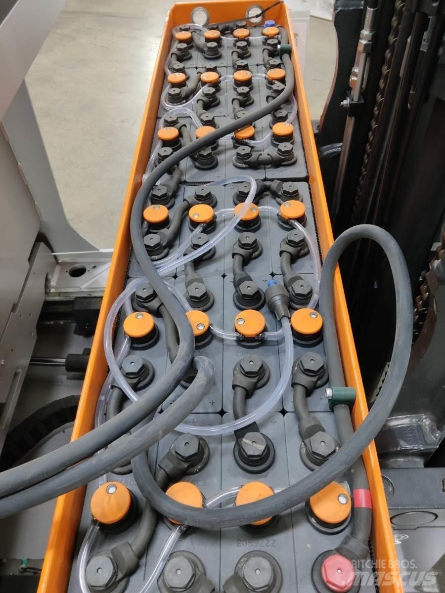 Still FM-X17 Chariot à mât rétractable
