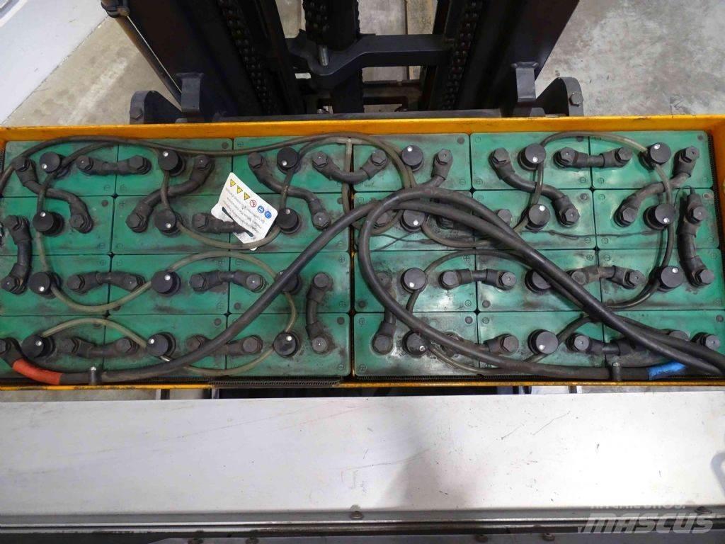 Still FM-X17 Chariot à mât rétractable