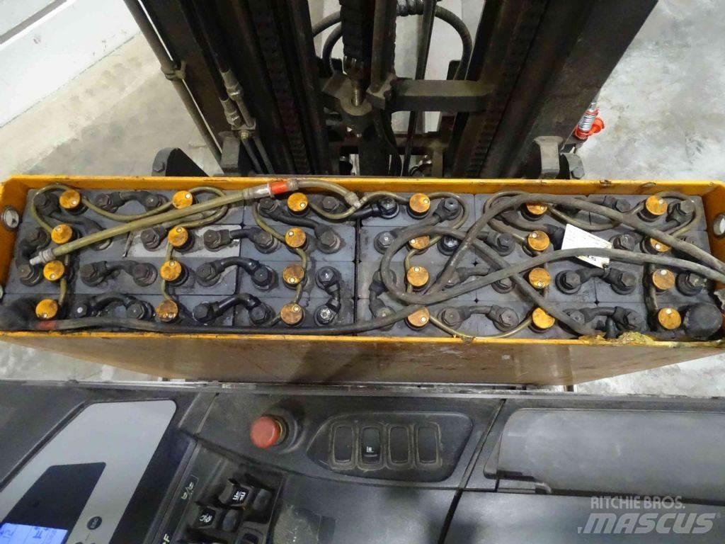 Still FM-X17 Chariot à mât rétractable