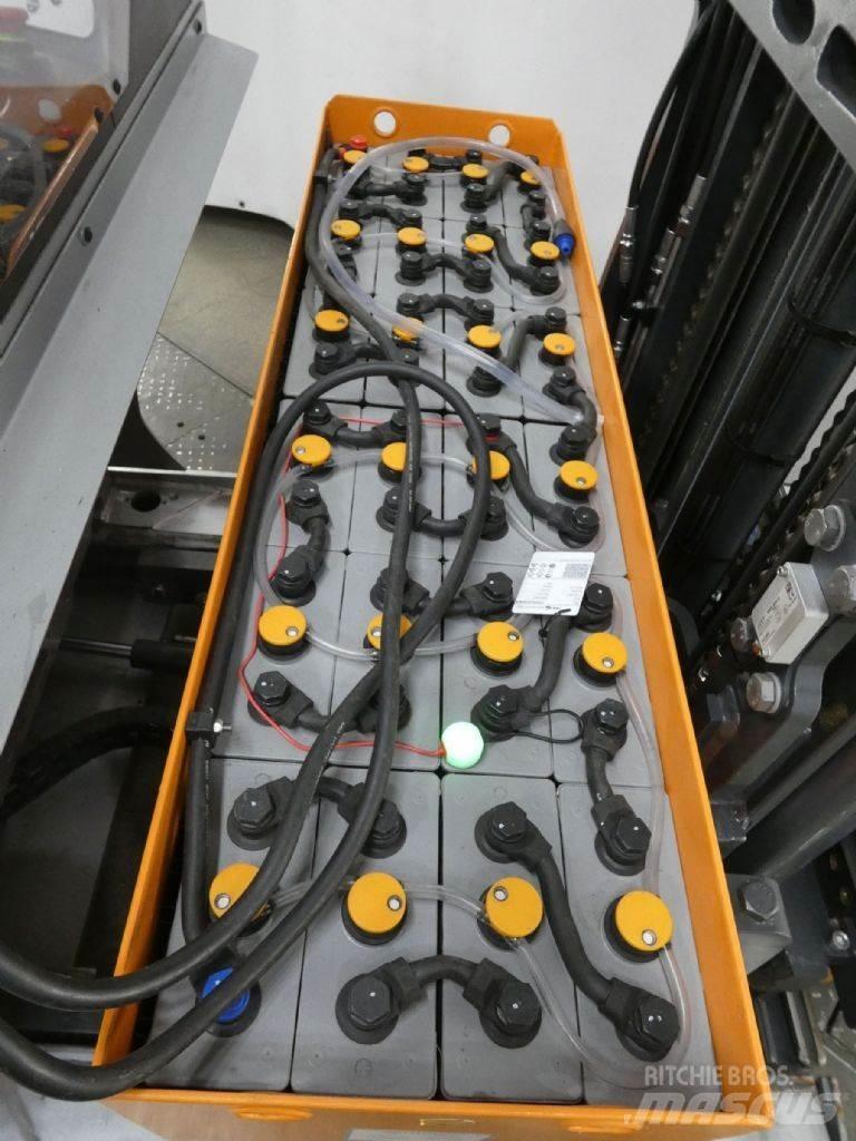 Still FM-X17 Chariot à mât rétractable