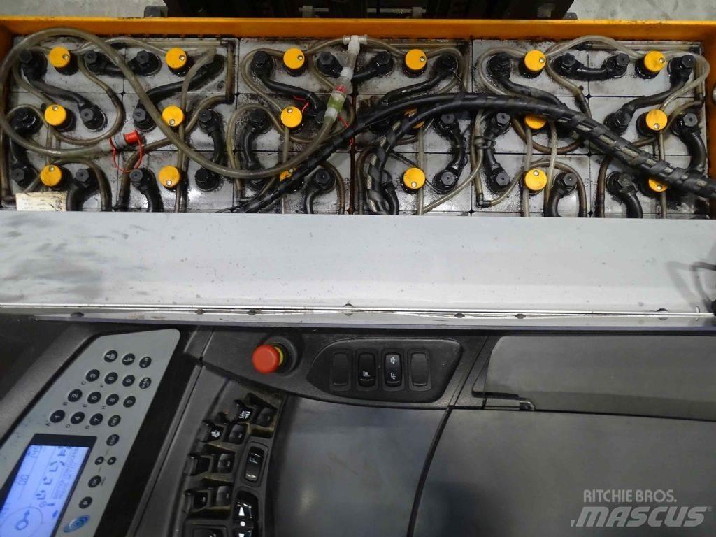 Still FM-X17 Chariot à mât rétractable
