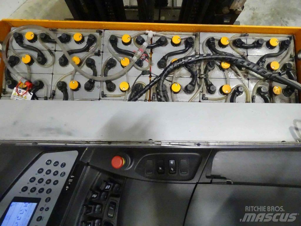 Still FM-X17 Chariot à mât rétractable